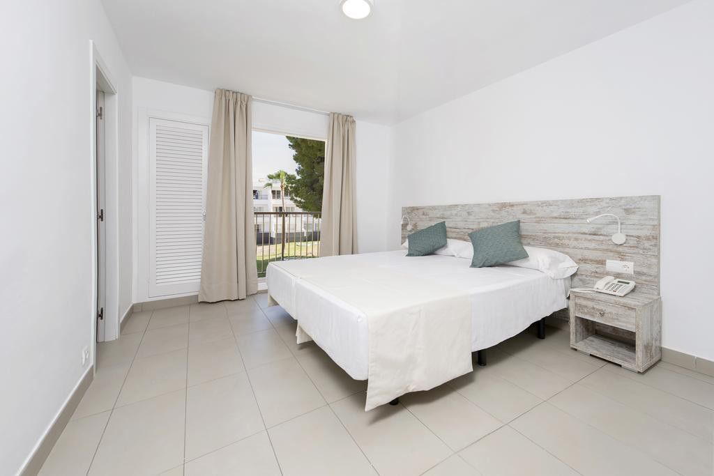 Apartamentos Vibra Riviera San Antonio  Eksteriør billede