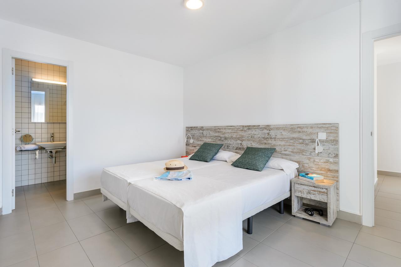 Apartamentos Vibra Riviera San Antonio  Eksteriør billede