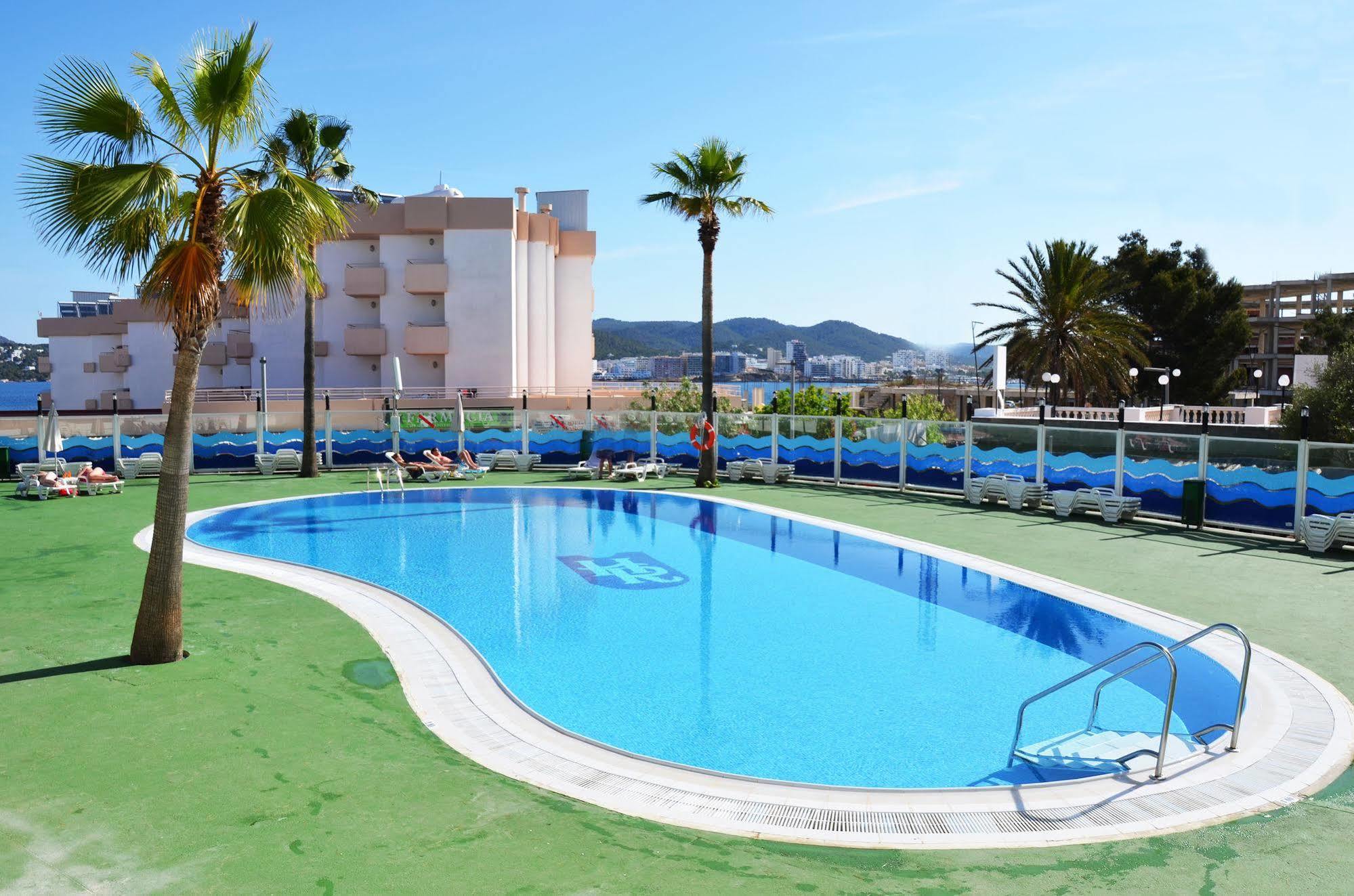 Apartamentos Vibra Riviera San Antonio  Eksteriør billede